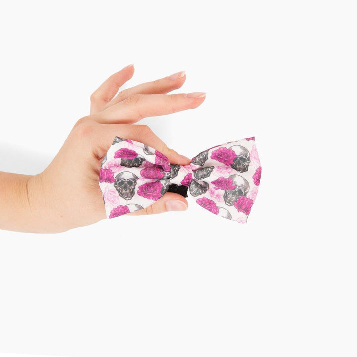 Bow Tie Skulls & Roses